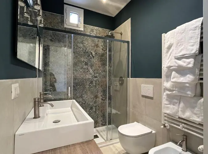 شقة Elegante Con 2 Nel Centro Storico Di *