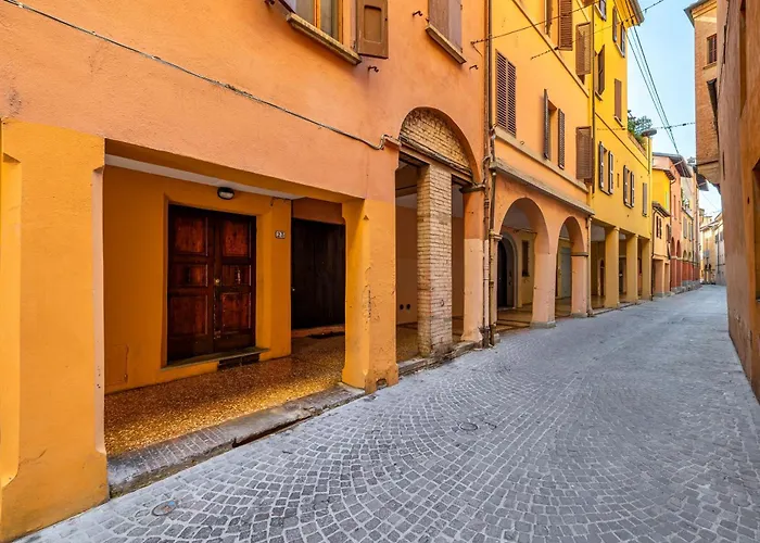 Elegante Con 2 Nel Centro Storico Di