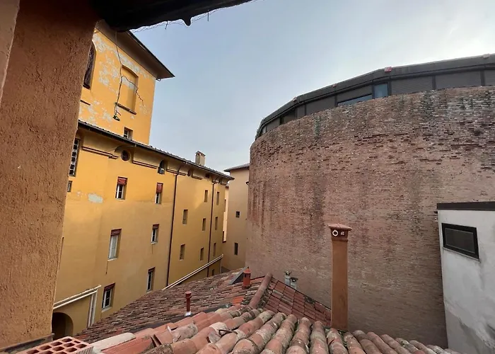 Elegante Con 2 Nel Centro Storico Di * 볼로냐