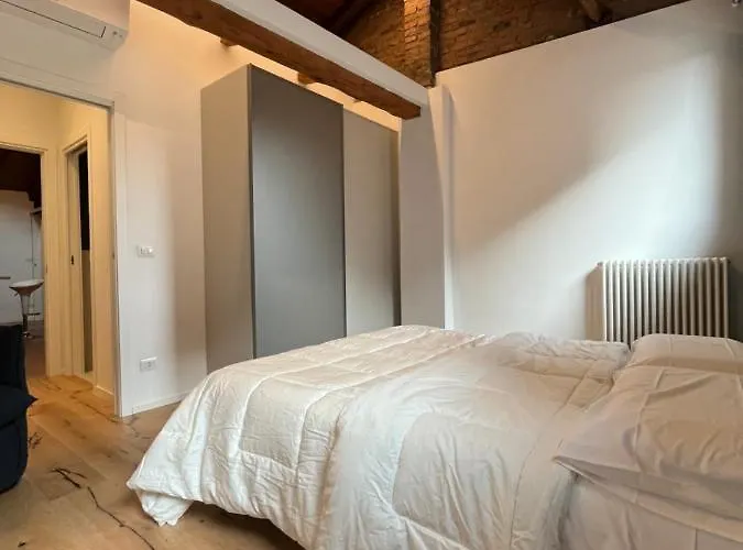 Elegante Con 2 Nel Centro Storico Di