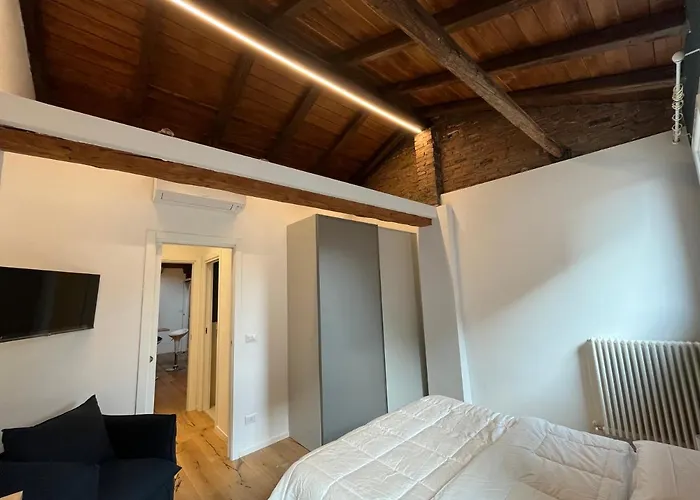 Elegante Con 2 Nel Centro Storico Di *