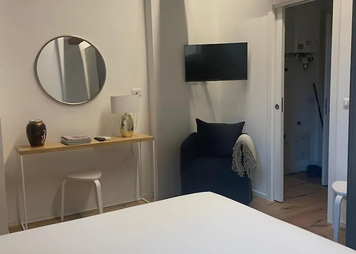 Elegante Con 2 Nel Centro Storico Di